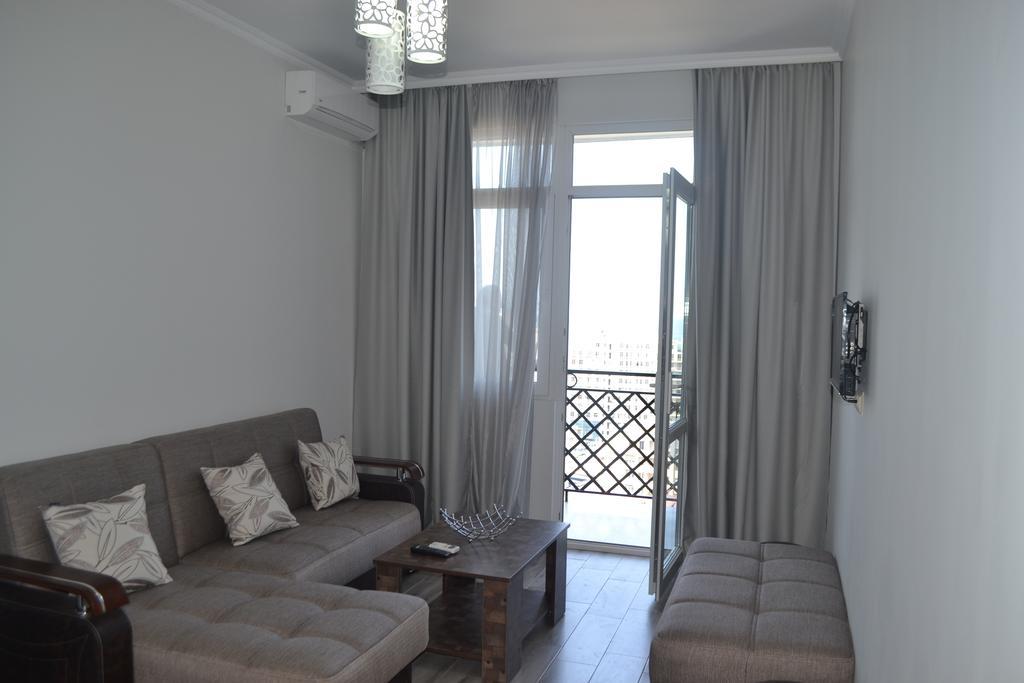 Apartment Mzika Batumi Eksteriør billede